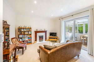 Photo 9- click for photo gallery